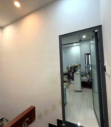 mua-nha-go-vap-1043-1-1.jpg