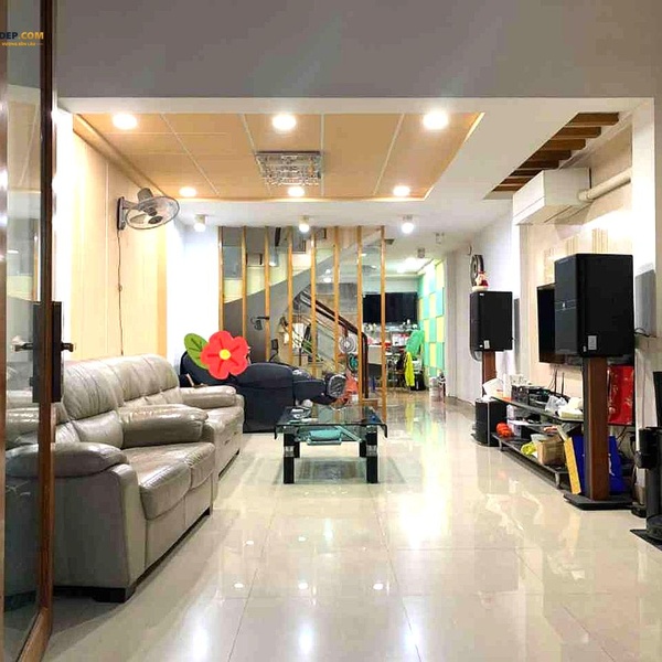 mua-nha-go-vap-674-1-1.jpg